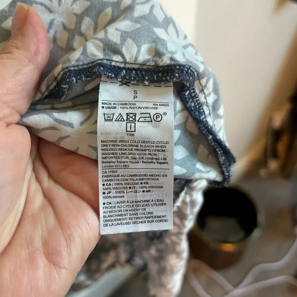 Gap Size Small Dress - Picture 4 of 4